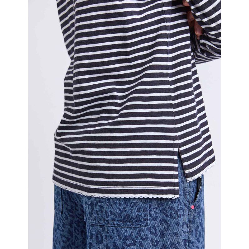 ELM Drea Long Sleeve Tee image number 2